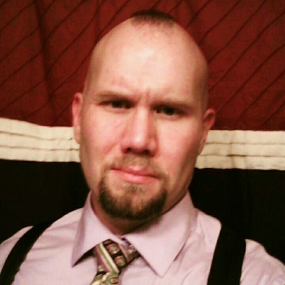 Meet your Posher, Gabriel - Picture 1 of 1